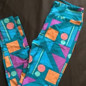Lularoe one size leggings. Shape teal